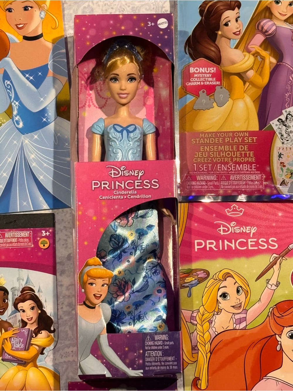 Disney Princess Cinderella Doll & Kids Activity Set - Picture 2 of 12